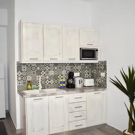 Micasa Apartment *