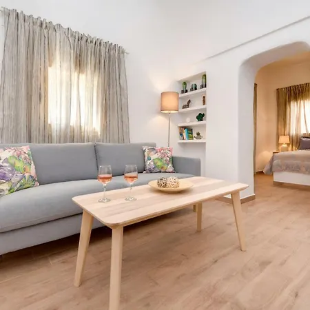 Micasa Apartment
